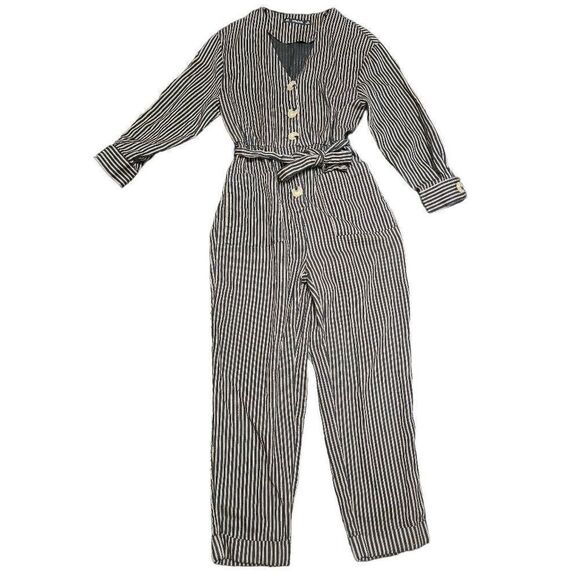 Zara jumpsuit  - Picture 1 of 8